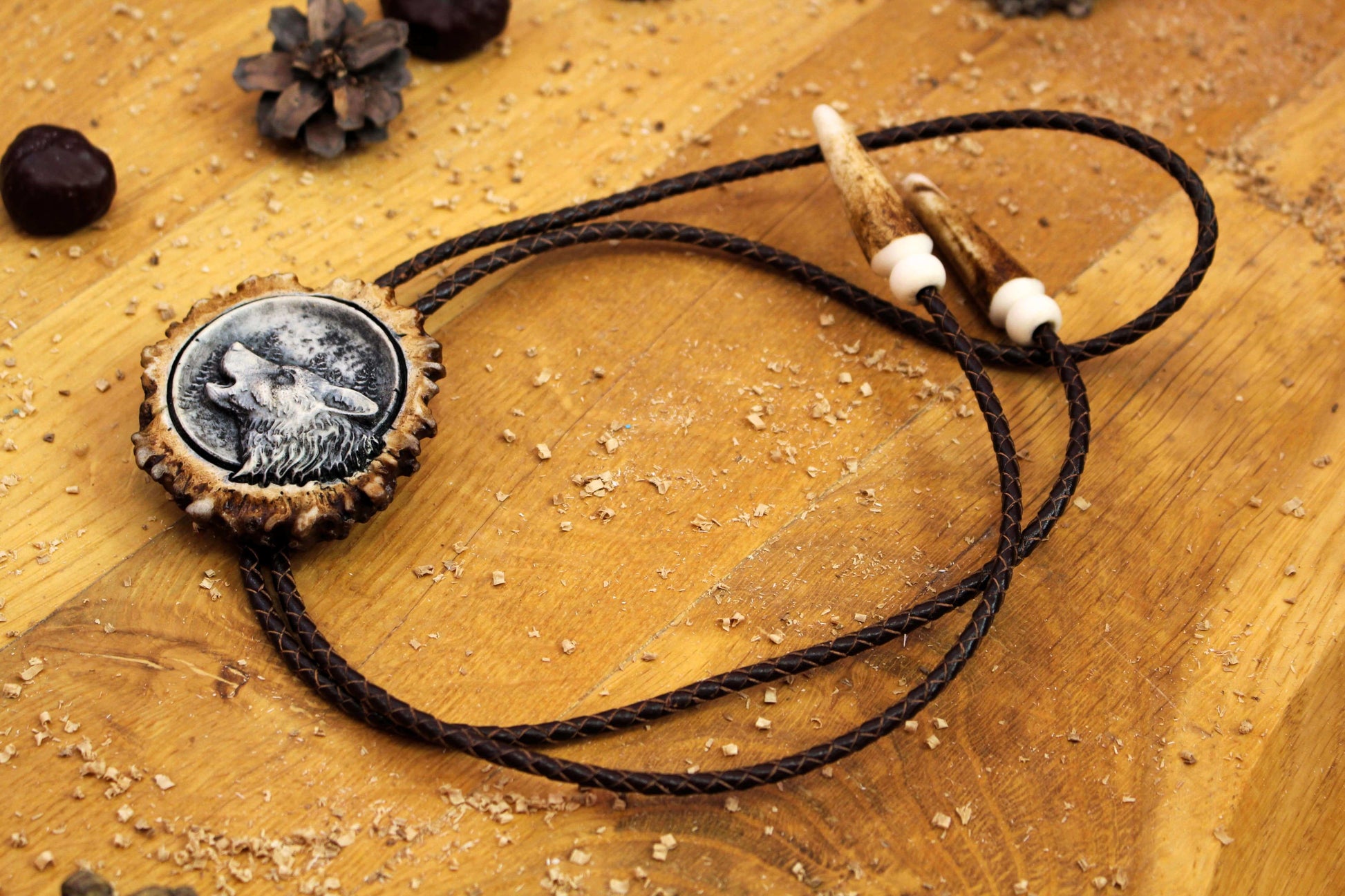 Handcrafted Bolo Tie with an intricate Howling Wolf design