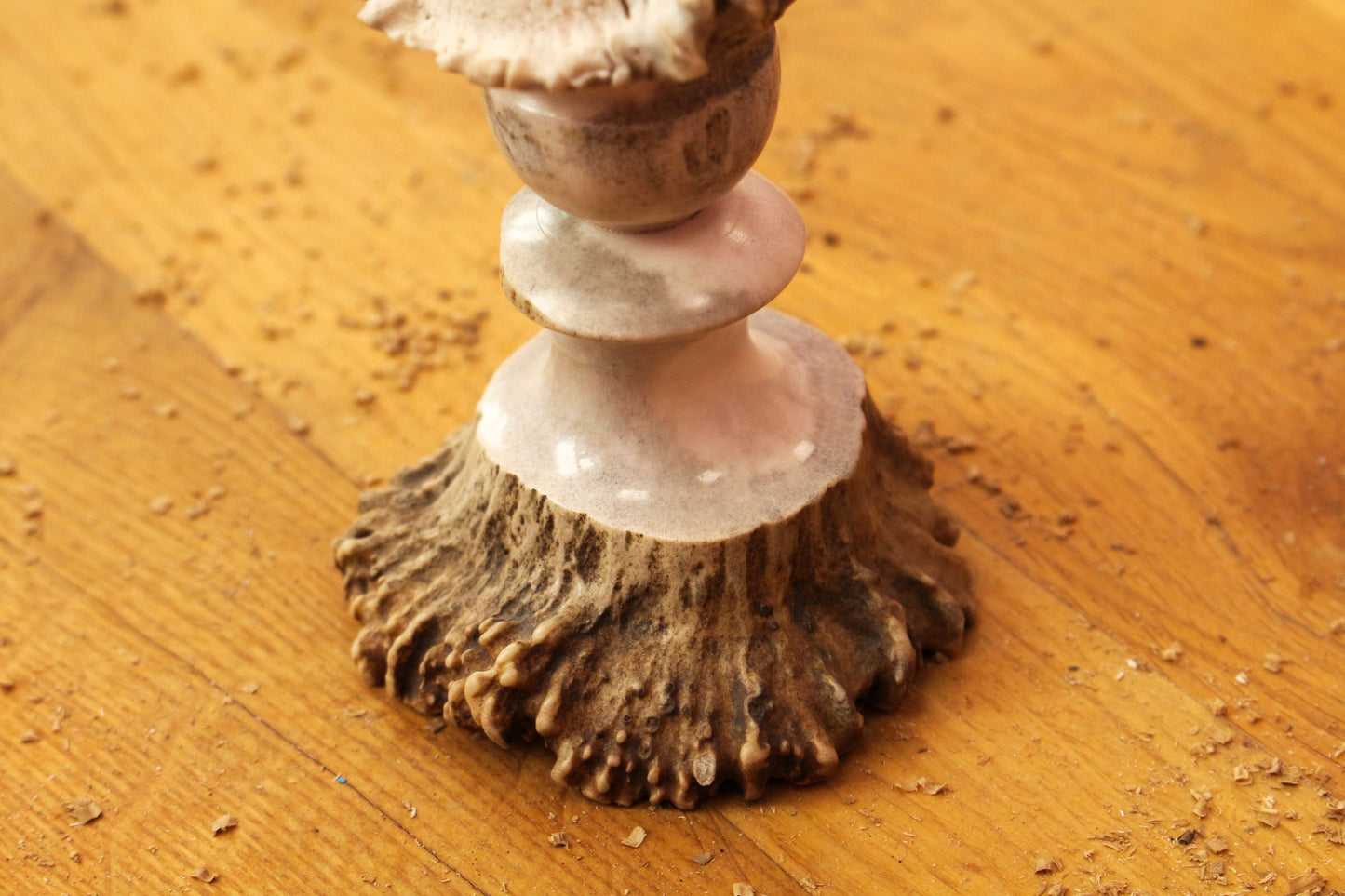 Einzigartiger handgefertigter Kerzenhalter aus Elchgeweih