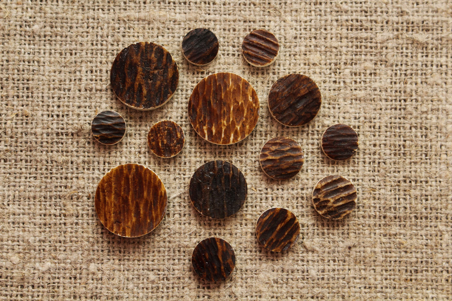 Bone Sewing Buttons | Antler Imitation Bone Buttons