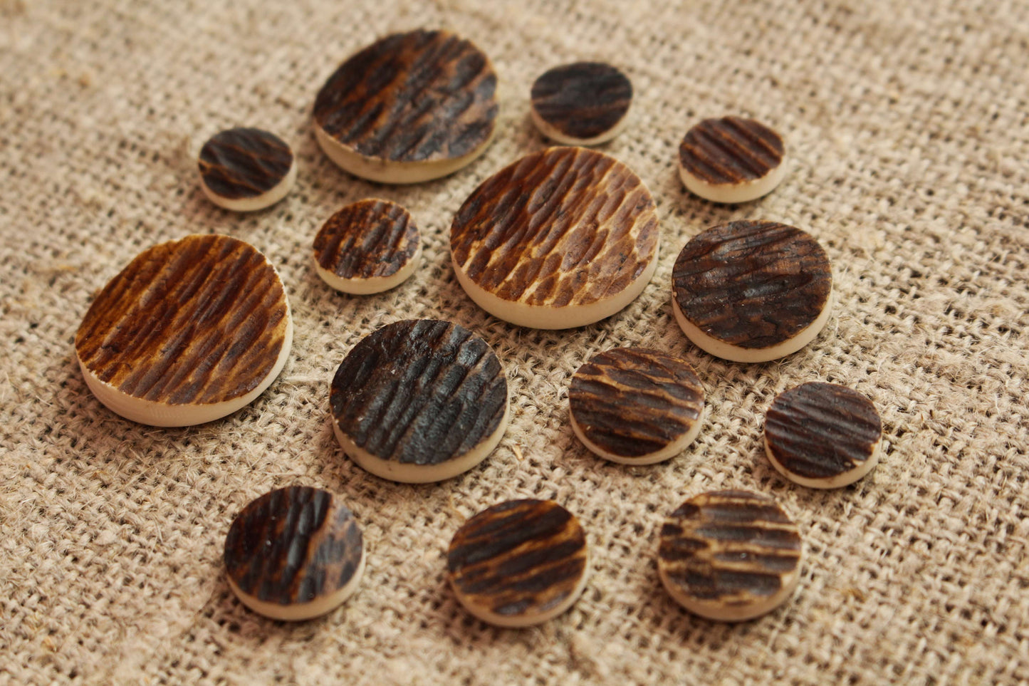 Bone Sewing Buttons | Antler Imitation Bone Buttons