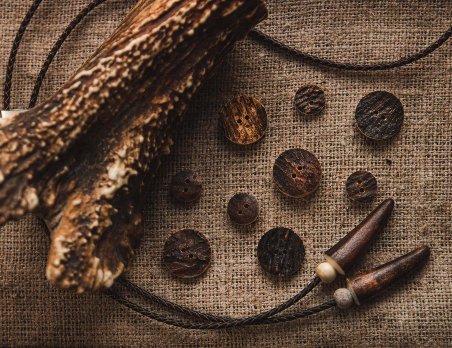 Deer Antler Buttons, Handmade Sewing Buttons from Natural Deer Antler