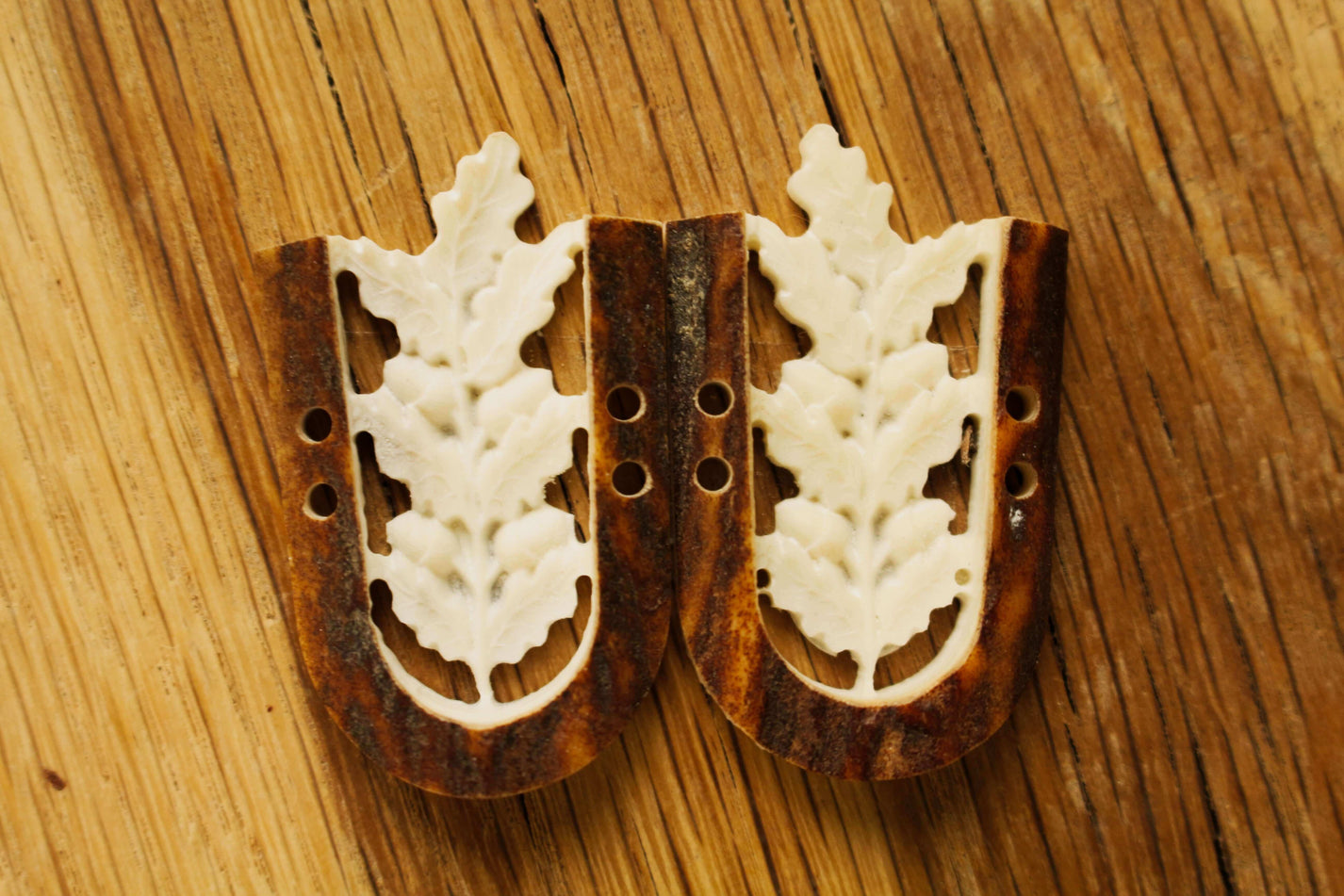 Antler buttons, Handmade Natural Deer Horn buttons