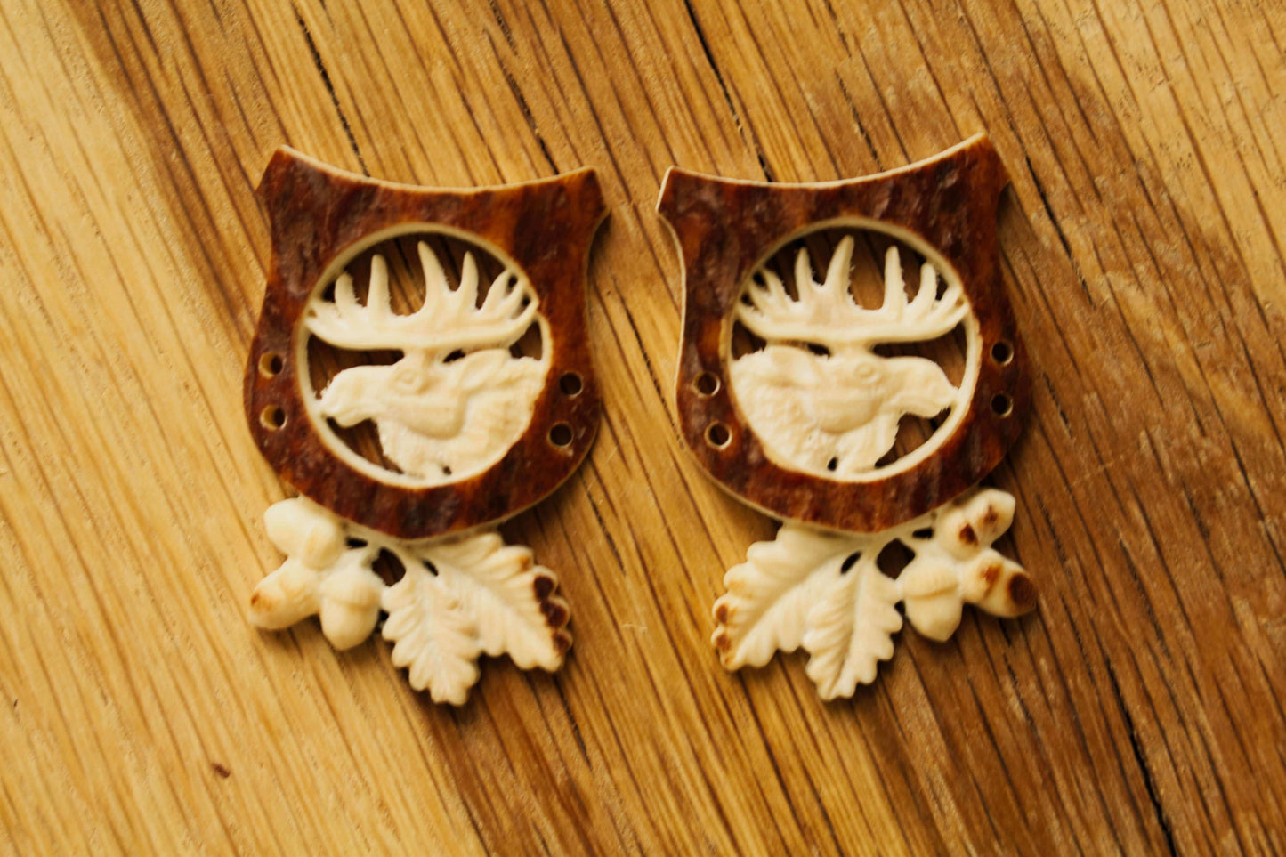 Engraved touch on handmade deer antler sewing buttons
