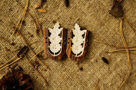 Engraved pattern on exquisite deer antler sewing buttons